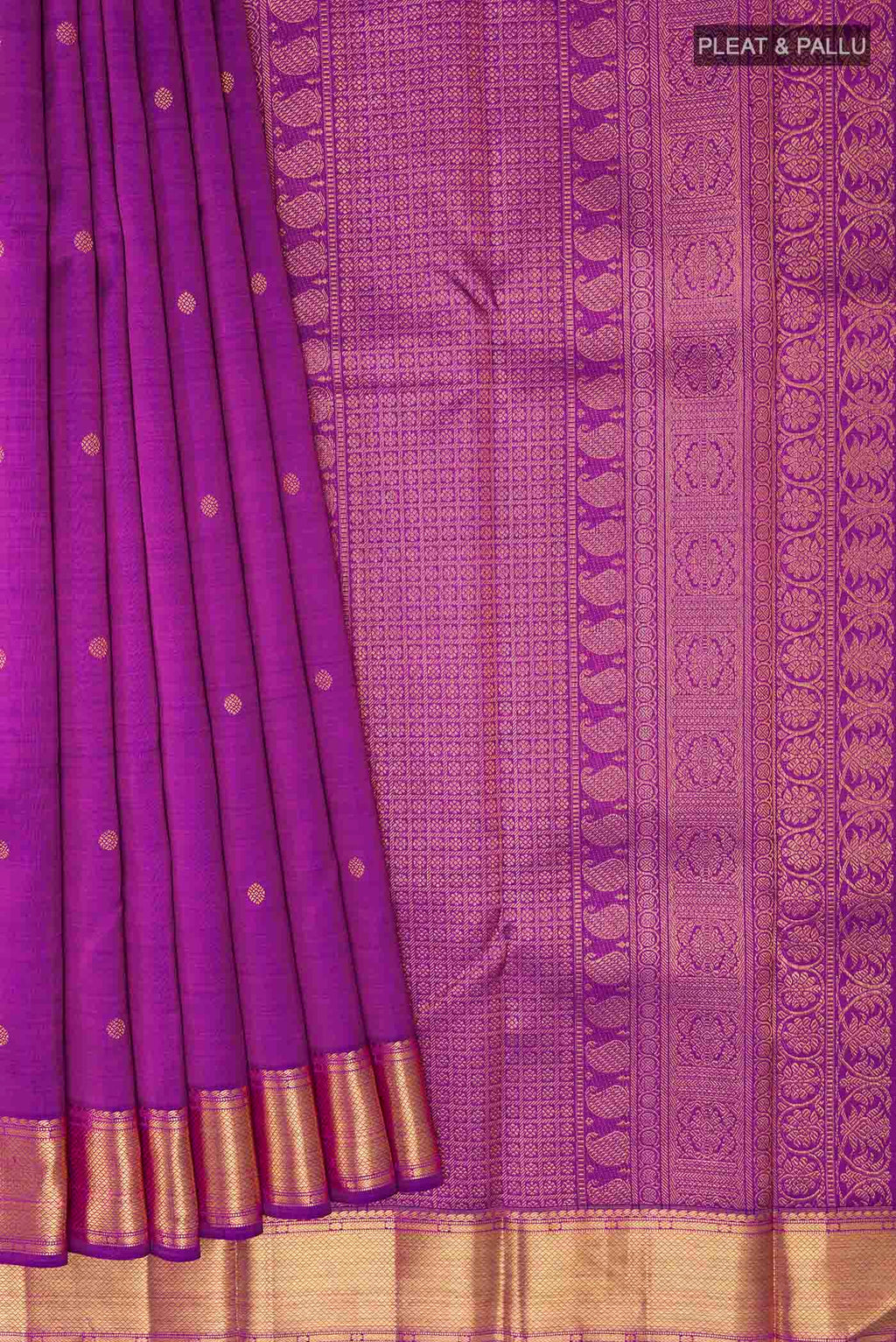 pleats pallu