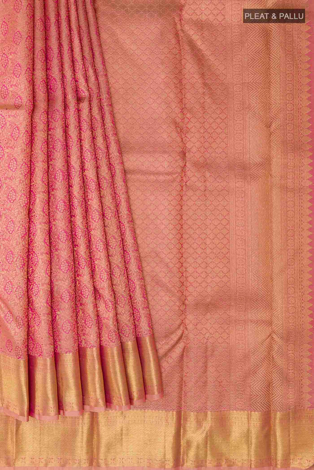 pleats pallu