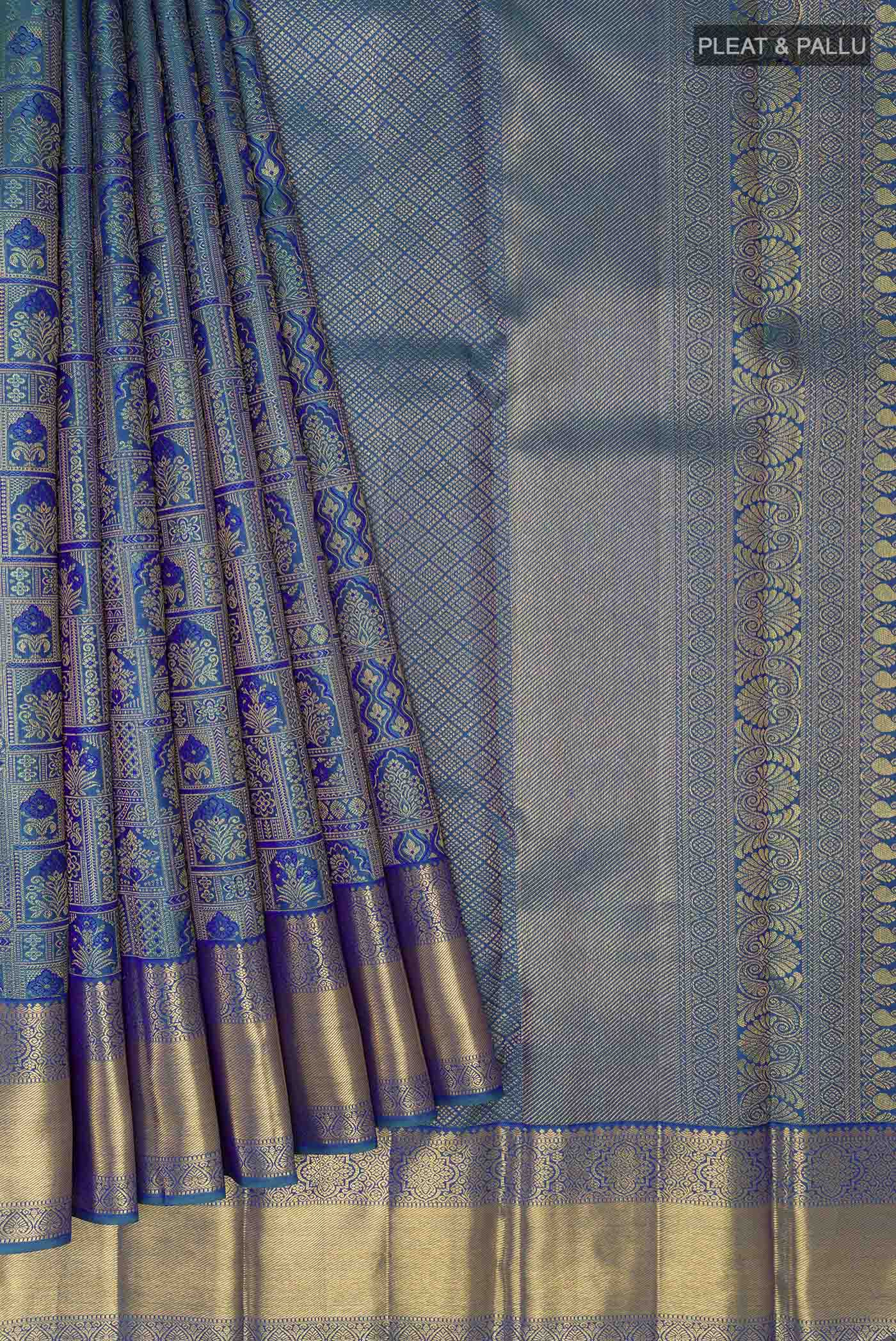pleats pallu
