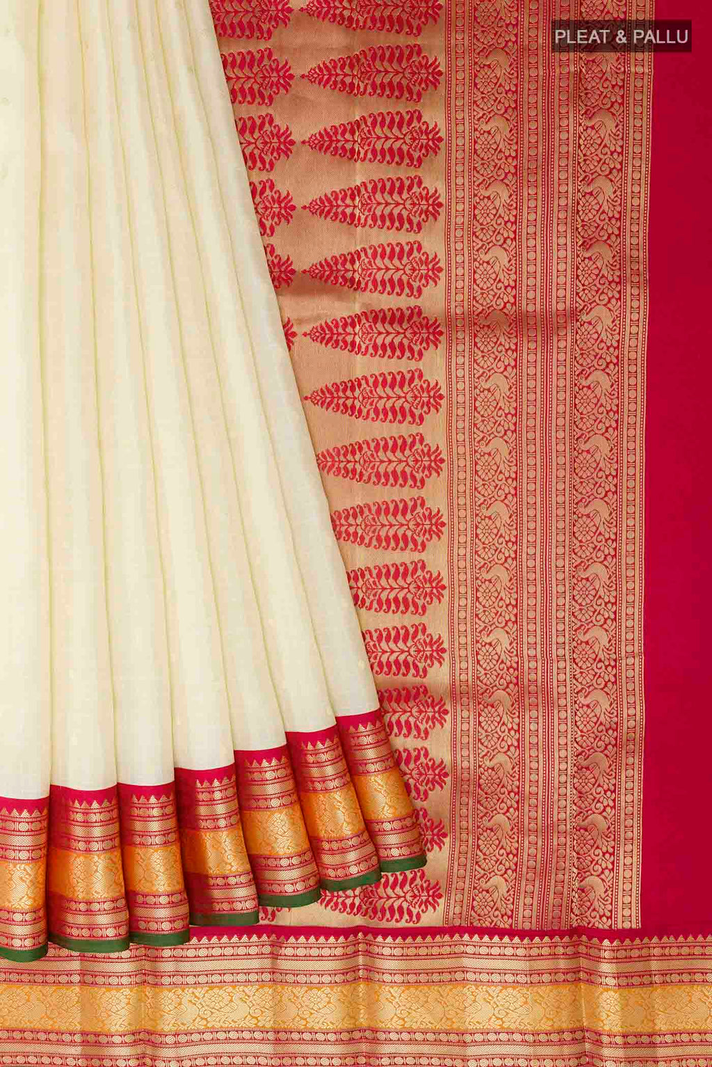 pleats pallu