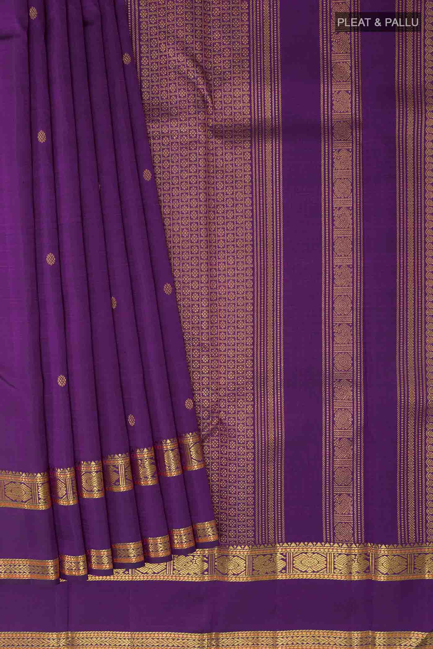 pleats pallu