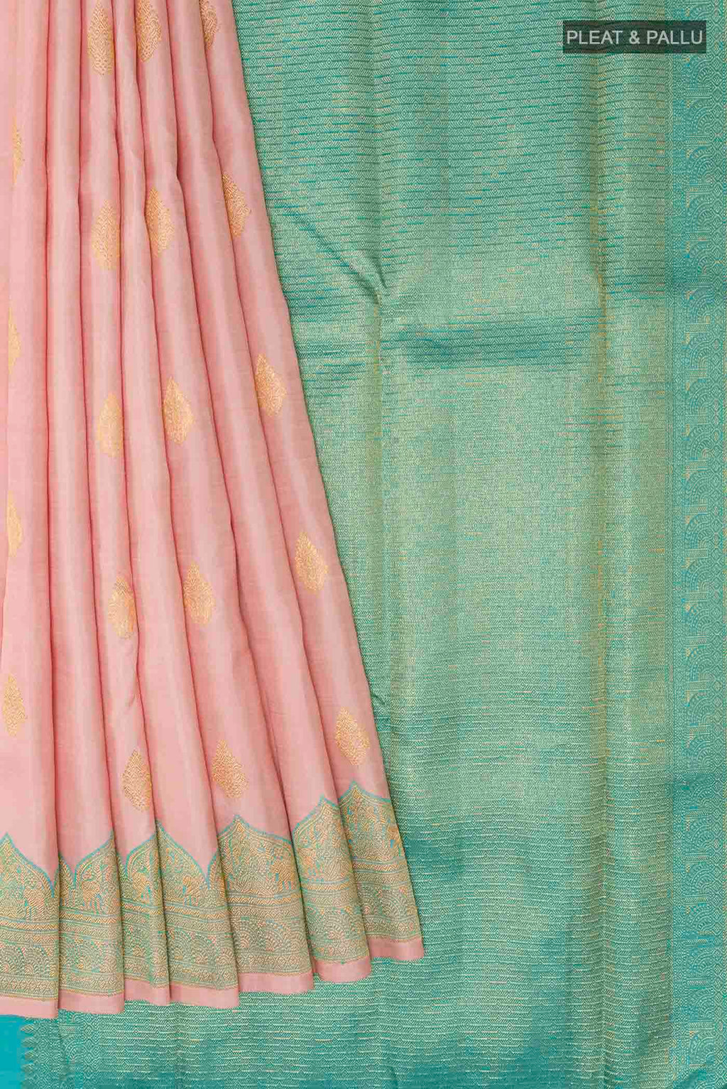 pleats pallu