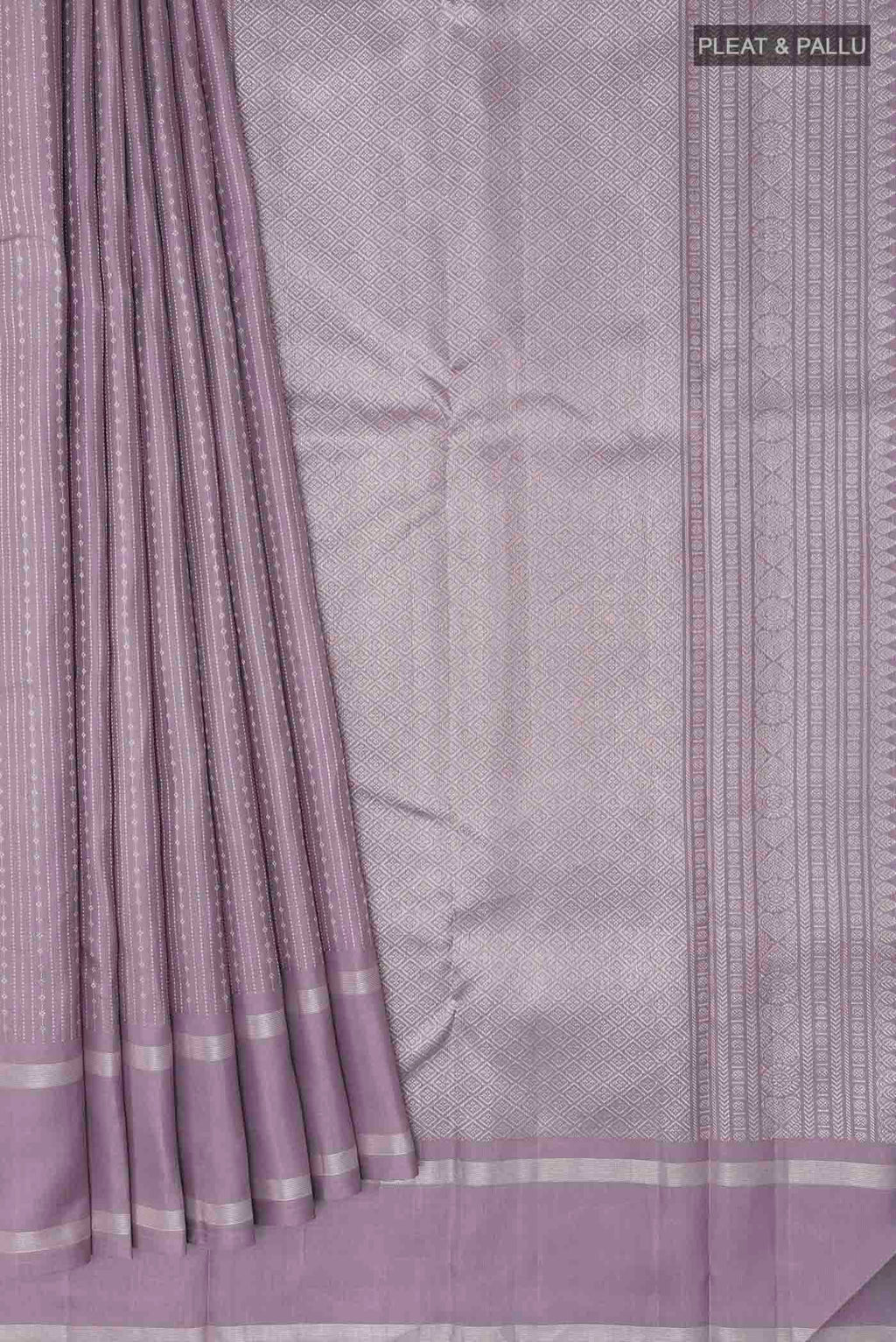 pleats pallu