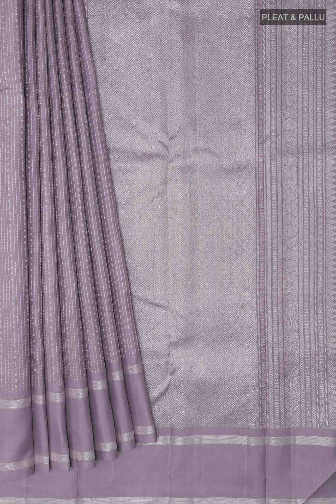 pleats pallu