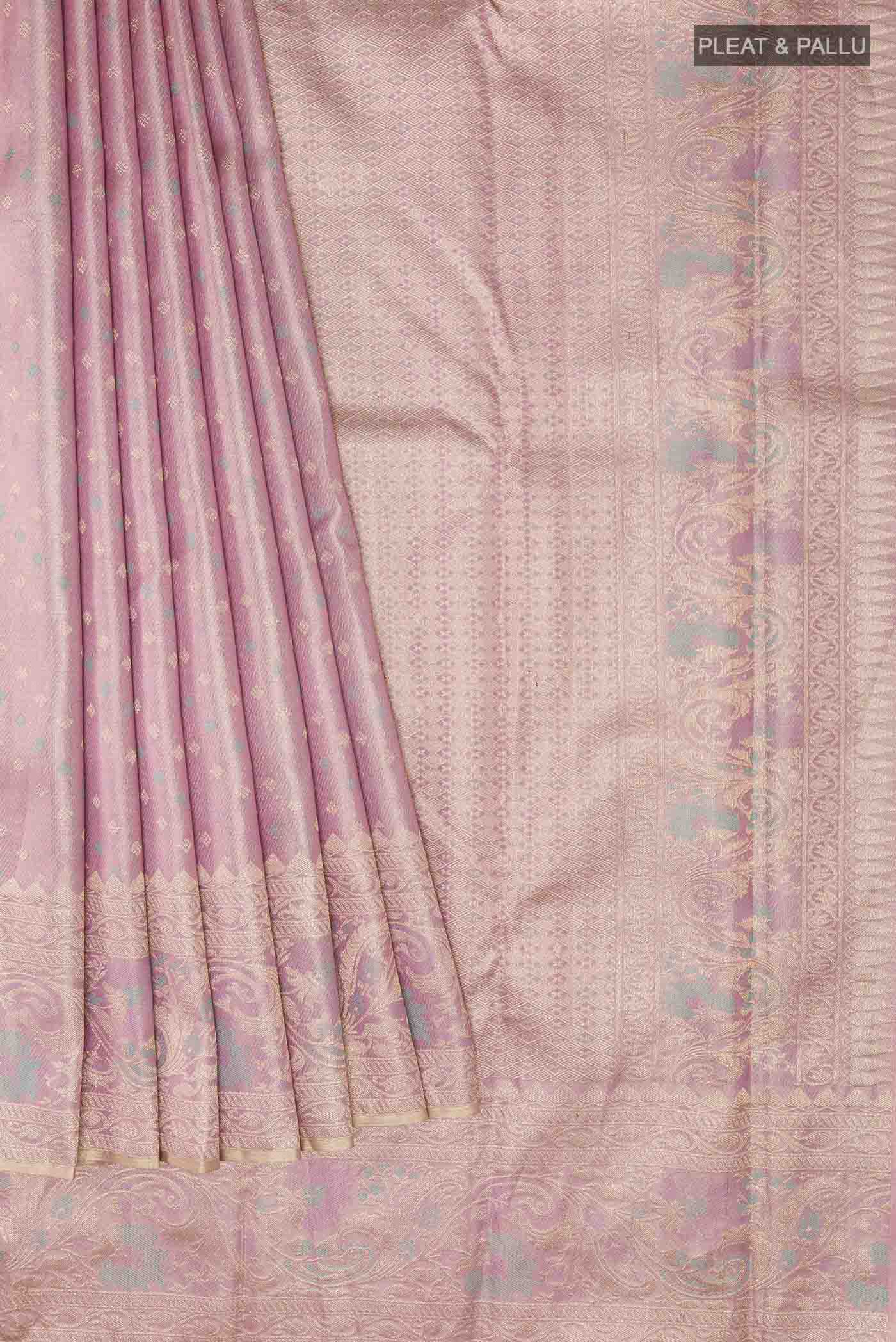 pleats pallu