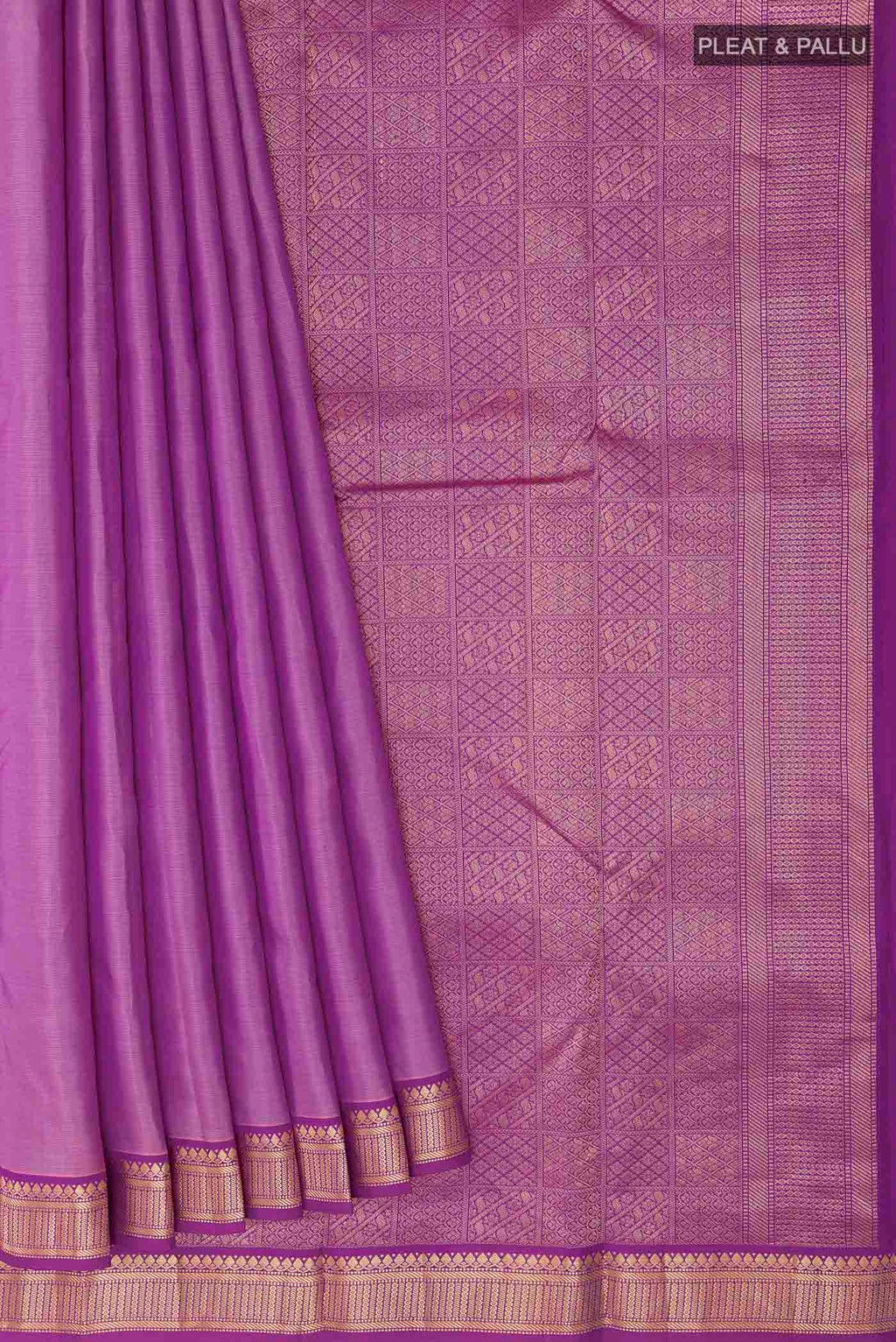 pleats pallu