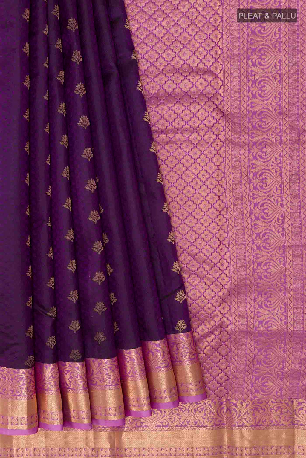 pleats pallu
