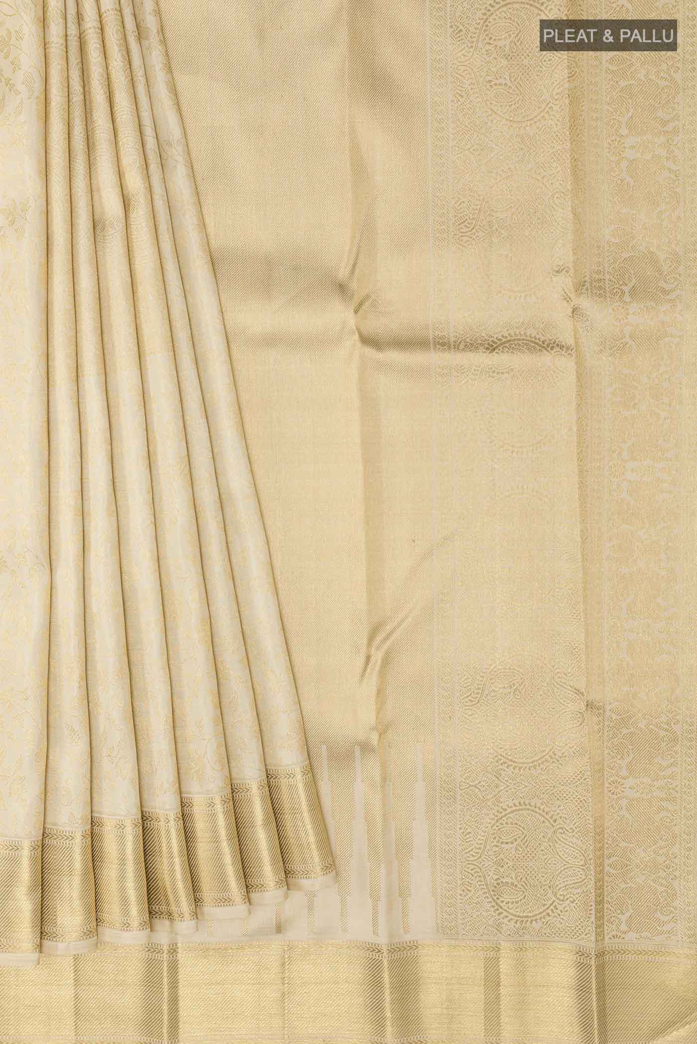pleats pallu