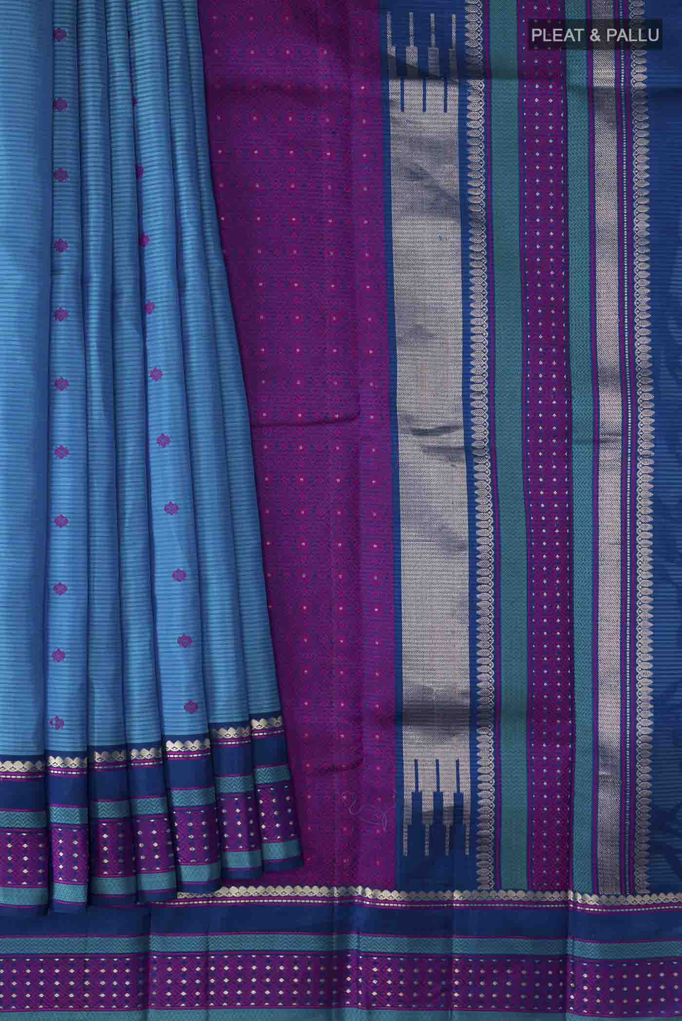 pleats pallu