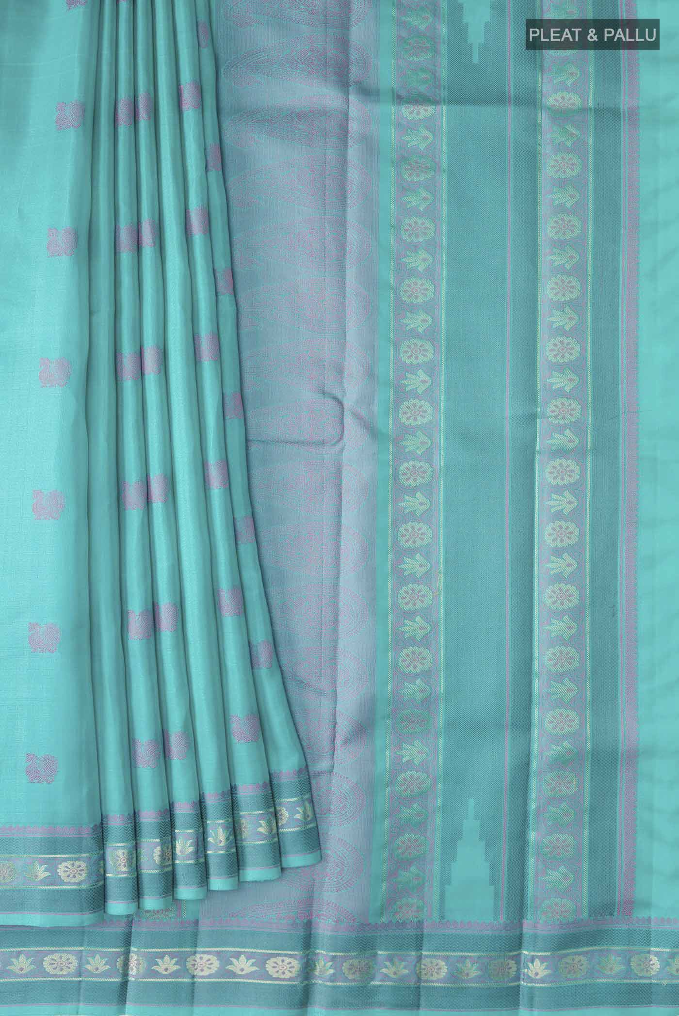 pleats pallu