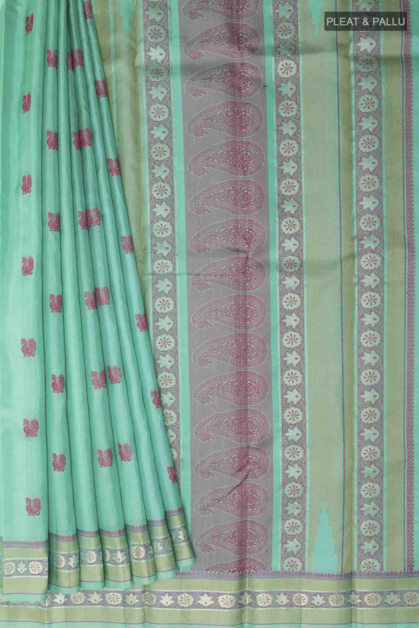 pleats pallu