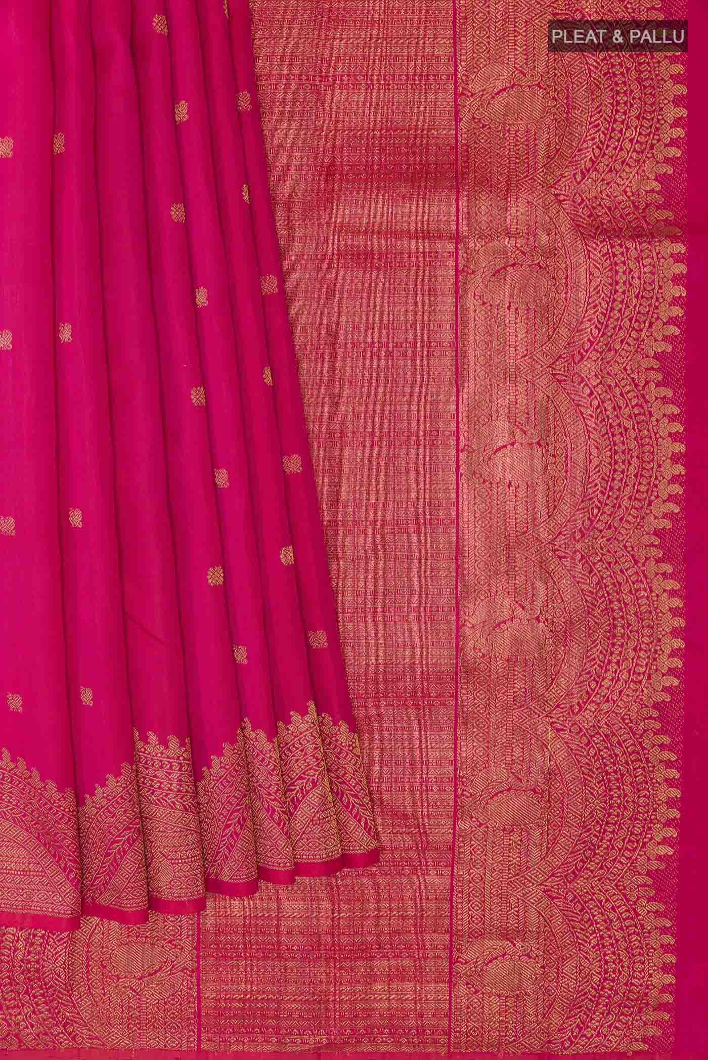 pleats pallu