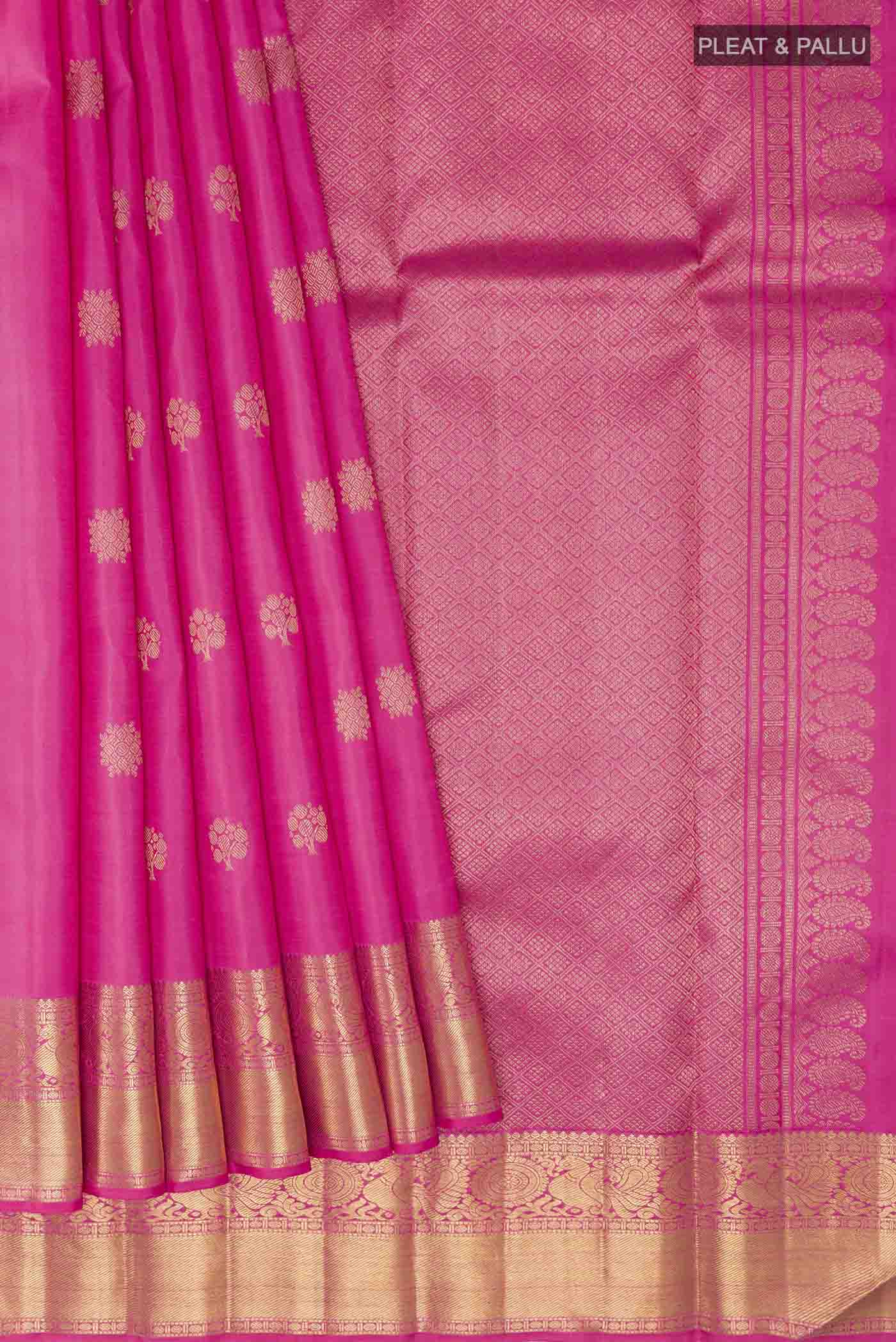 pleats pallu