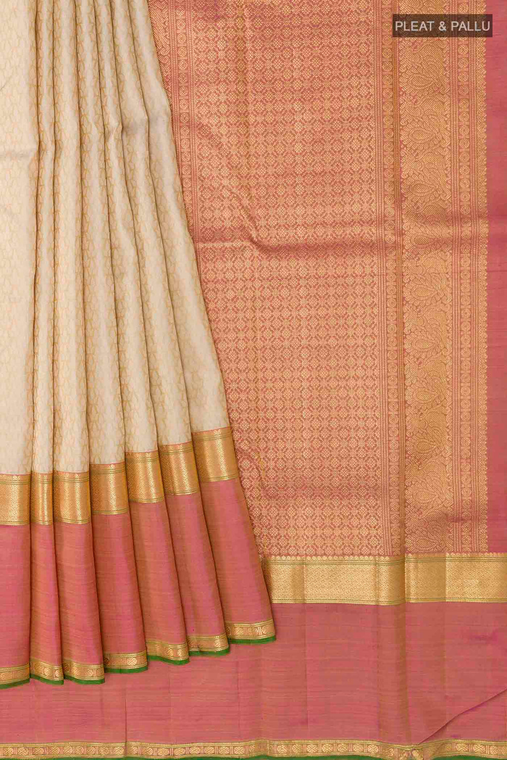 pleats pallu