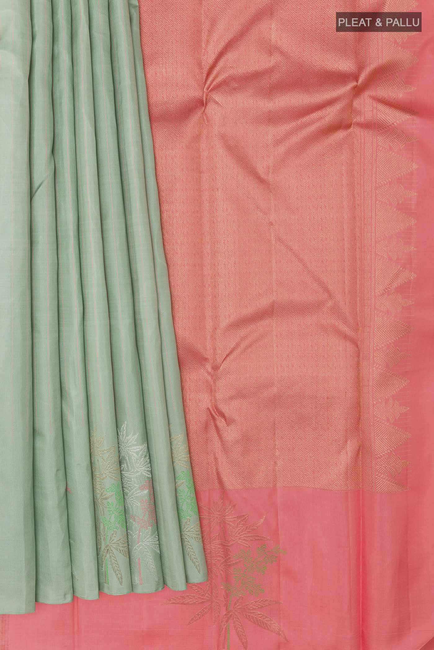 pleats pallu