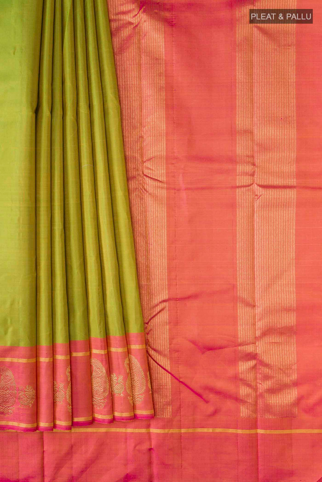 pleats pallu