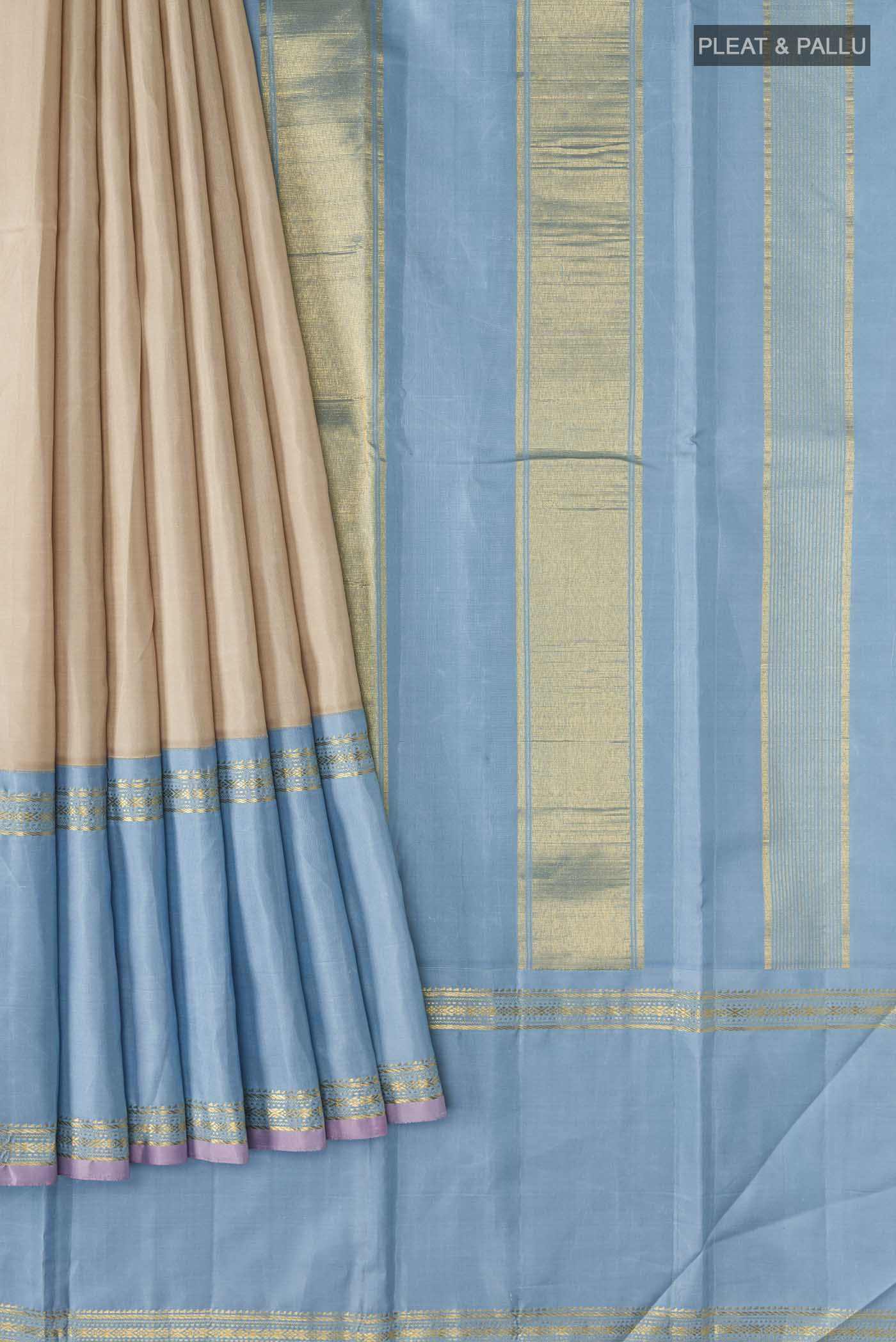 pleats pallu