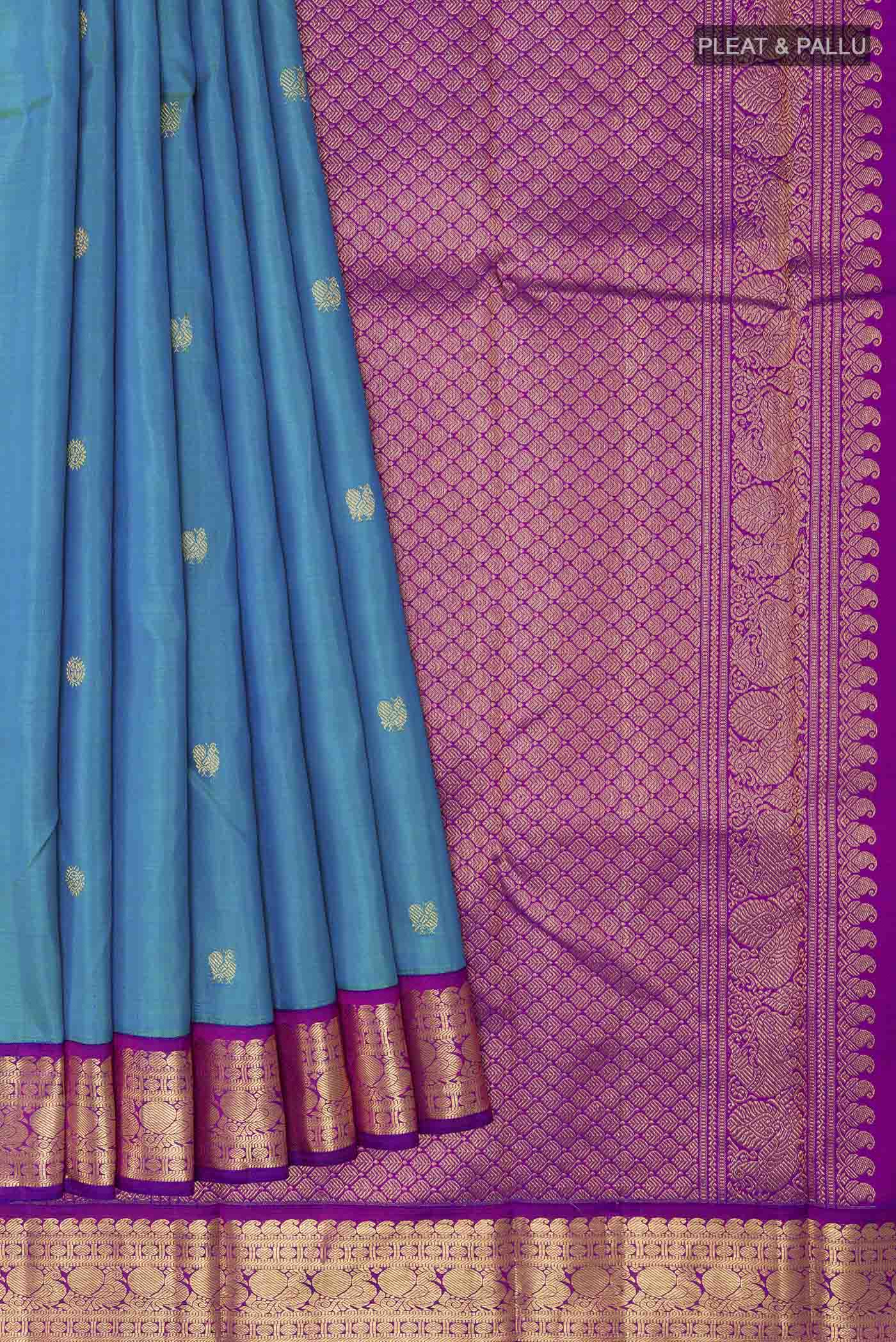 pleats pallu