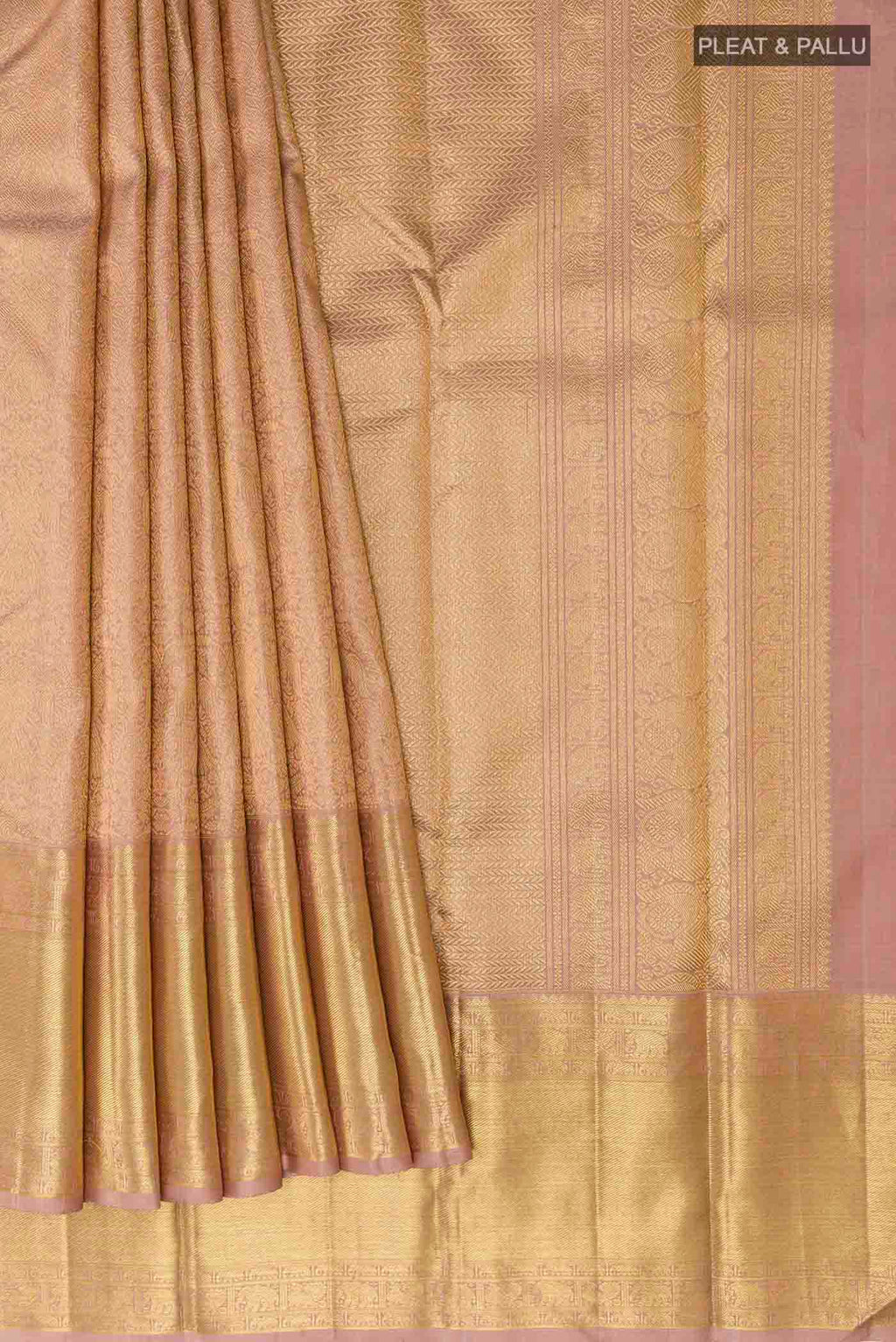 pleats pallu