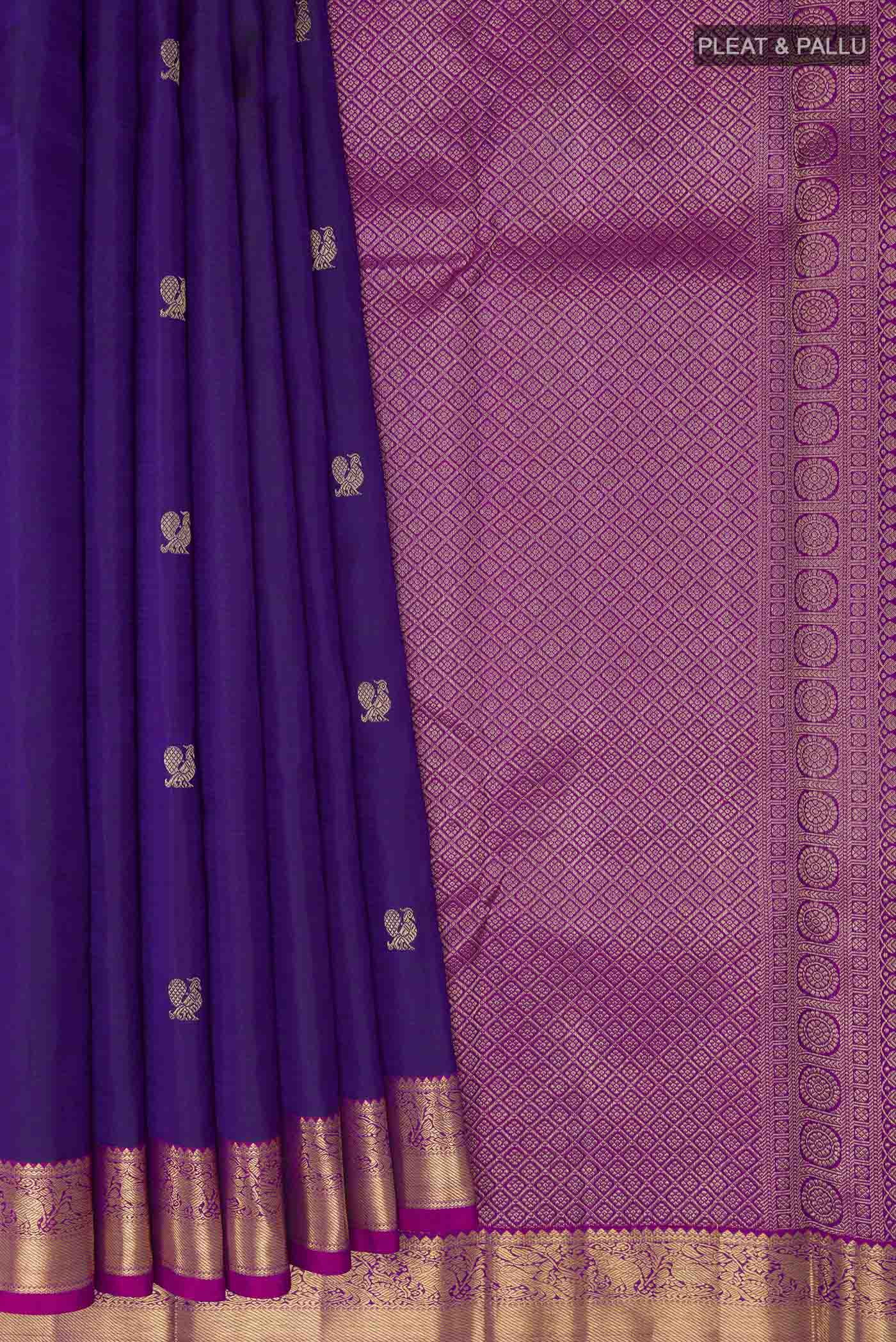 pleats pallu