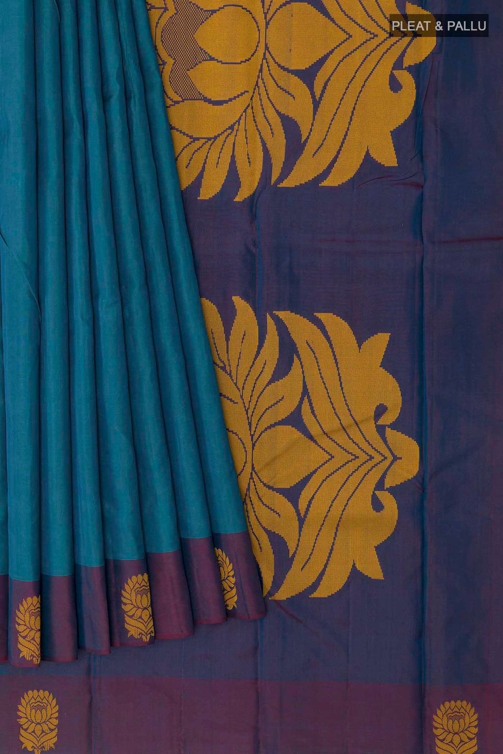 pleats pallu