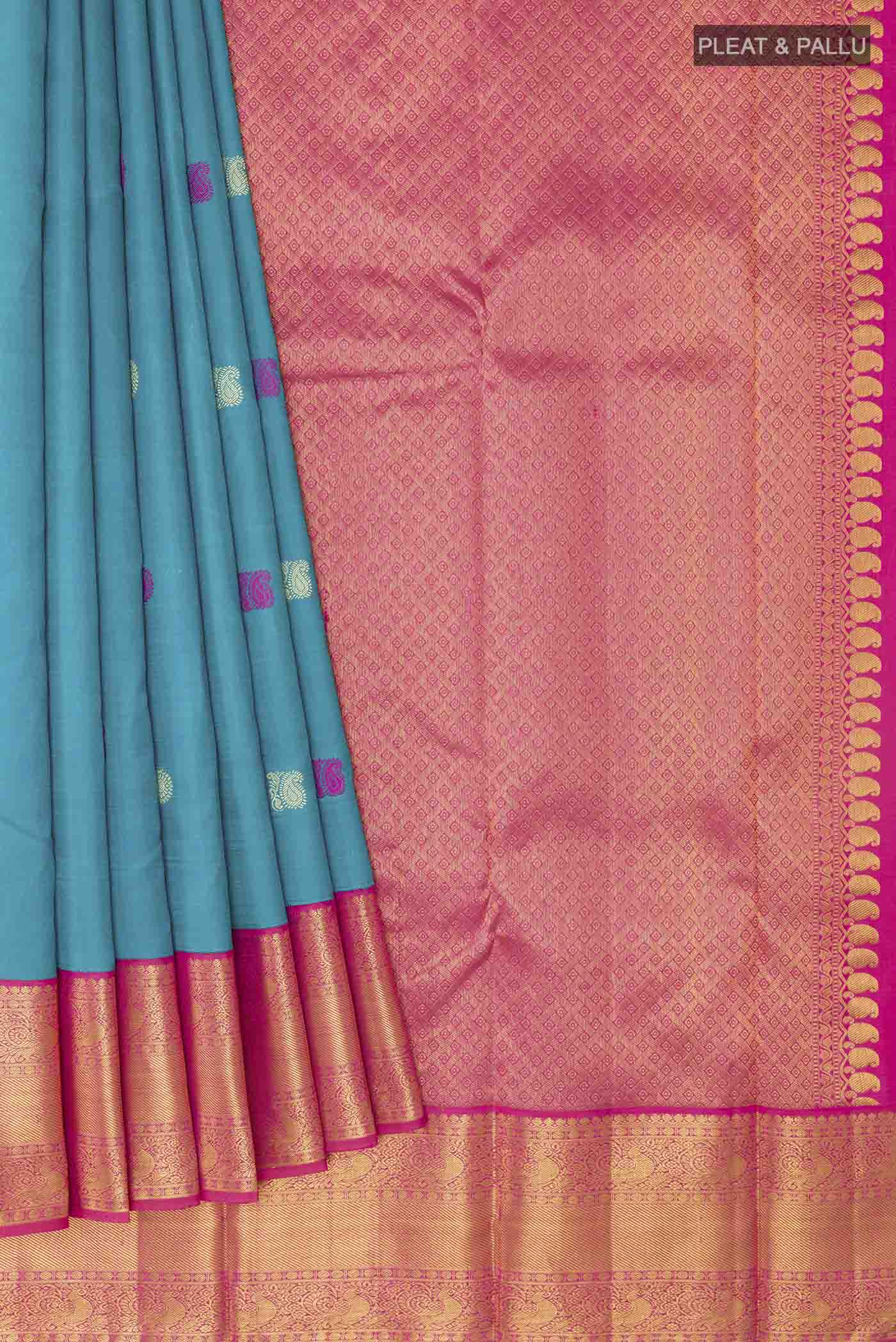 pleats pallu