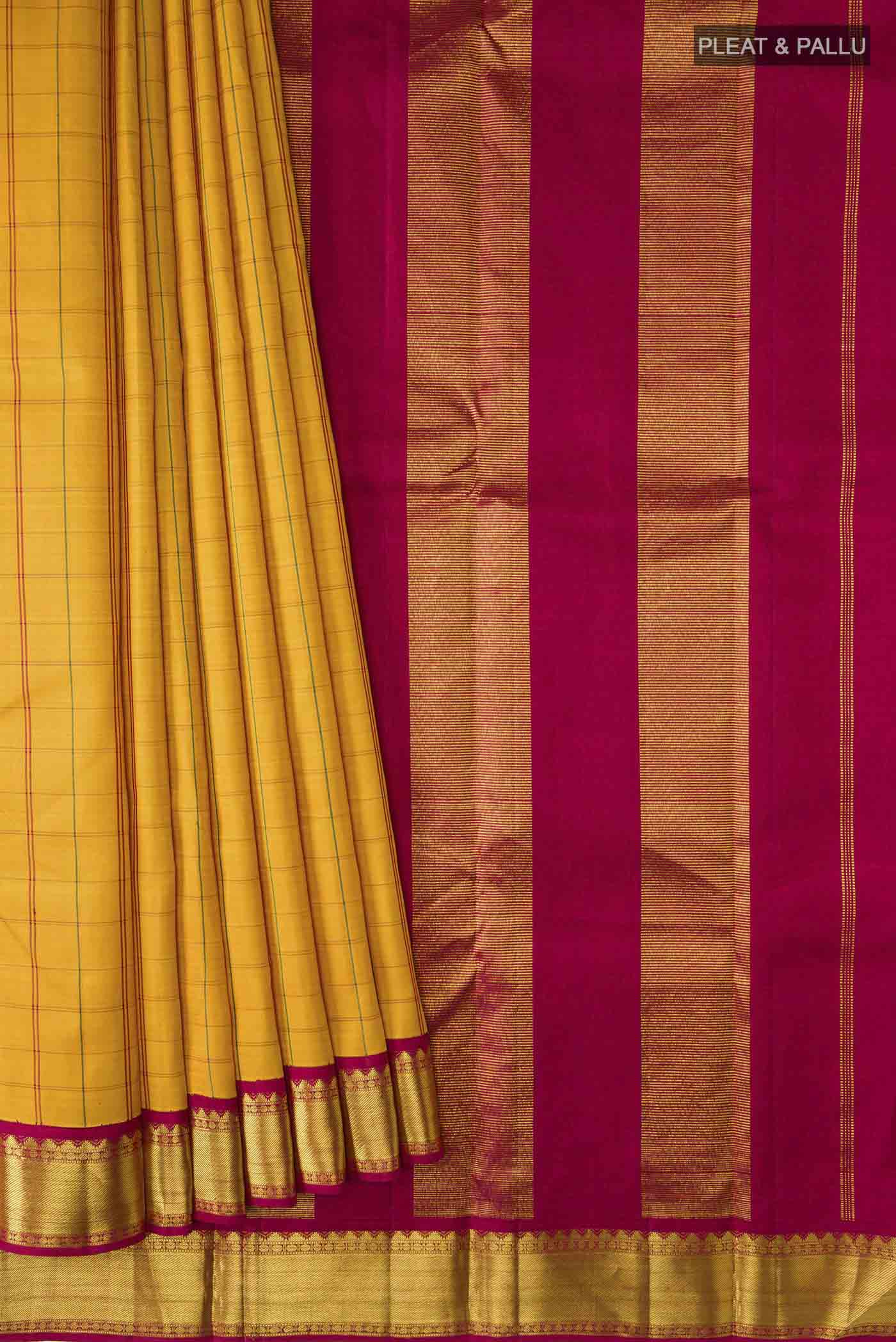 pleats pallu