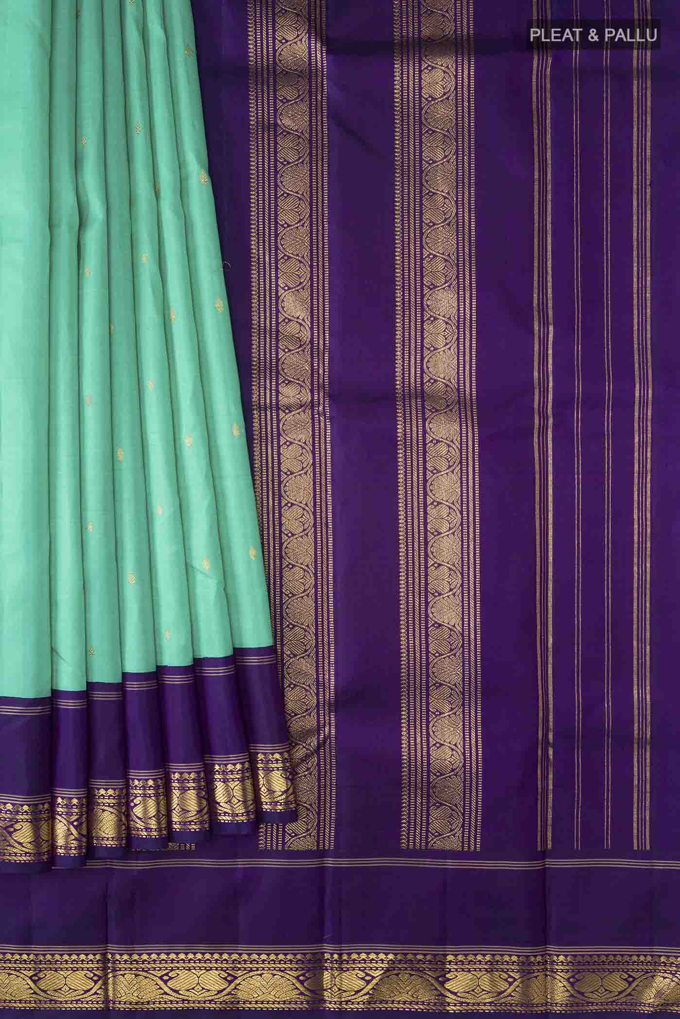 pleats pallu