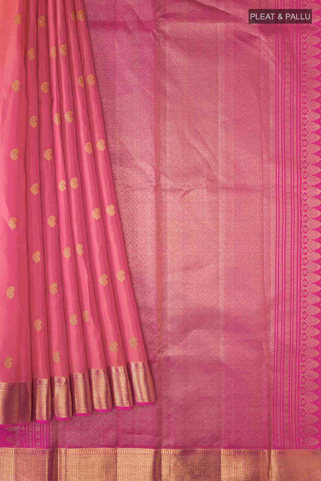 pleats pallu