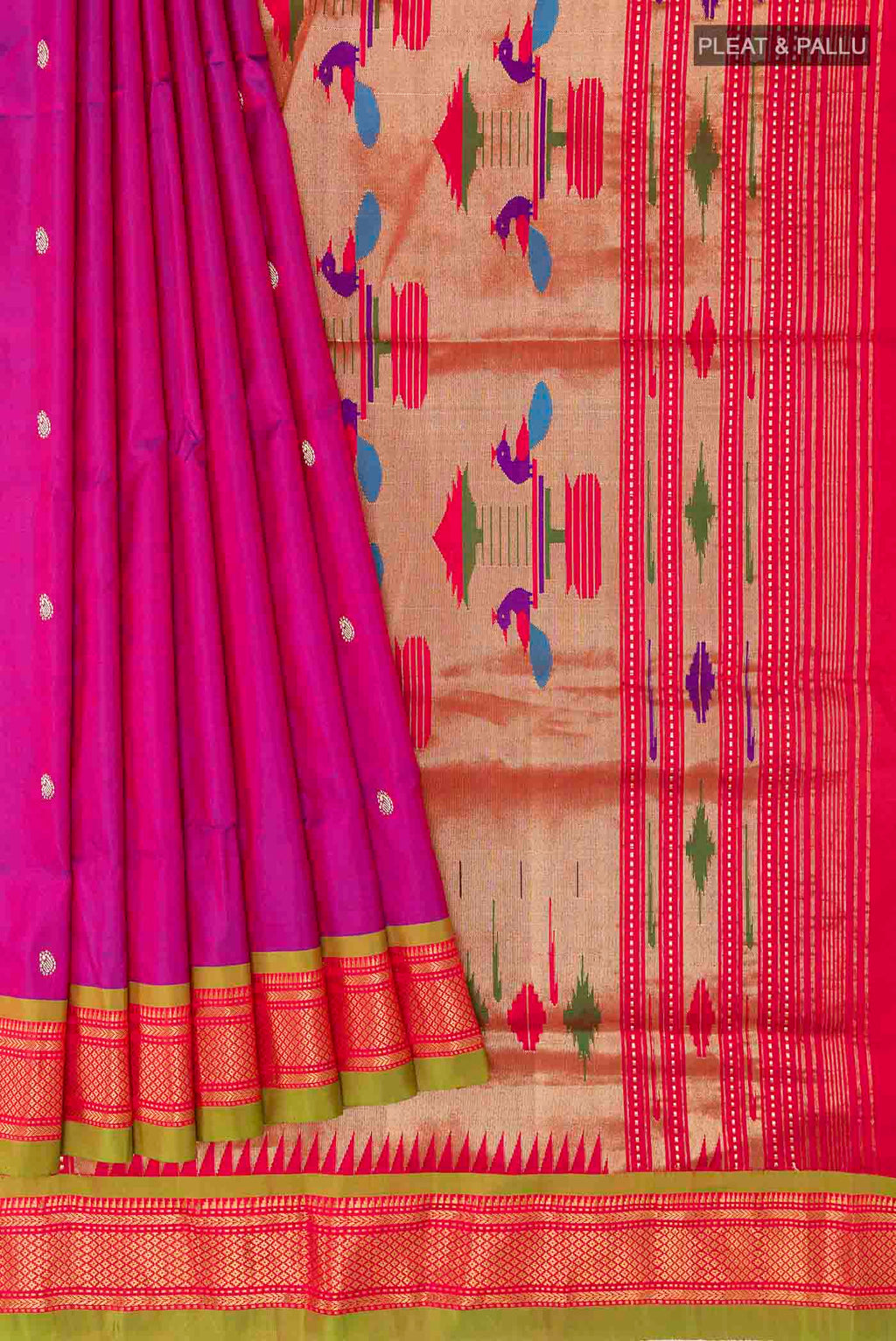 pleats pallu