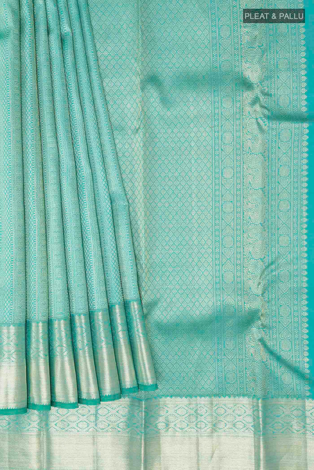 pleats pallu