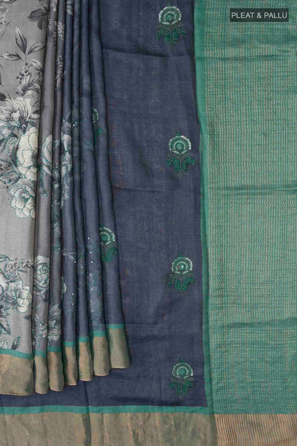 pleats pallu