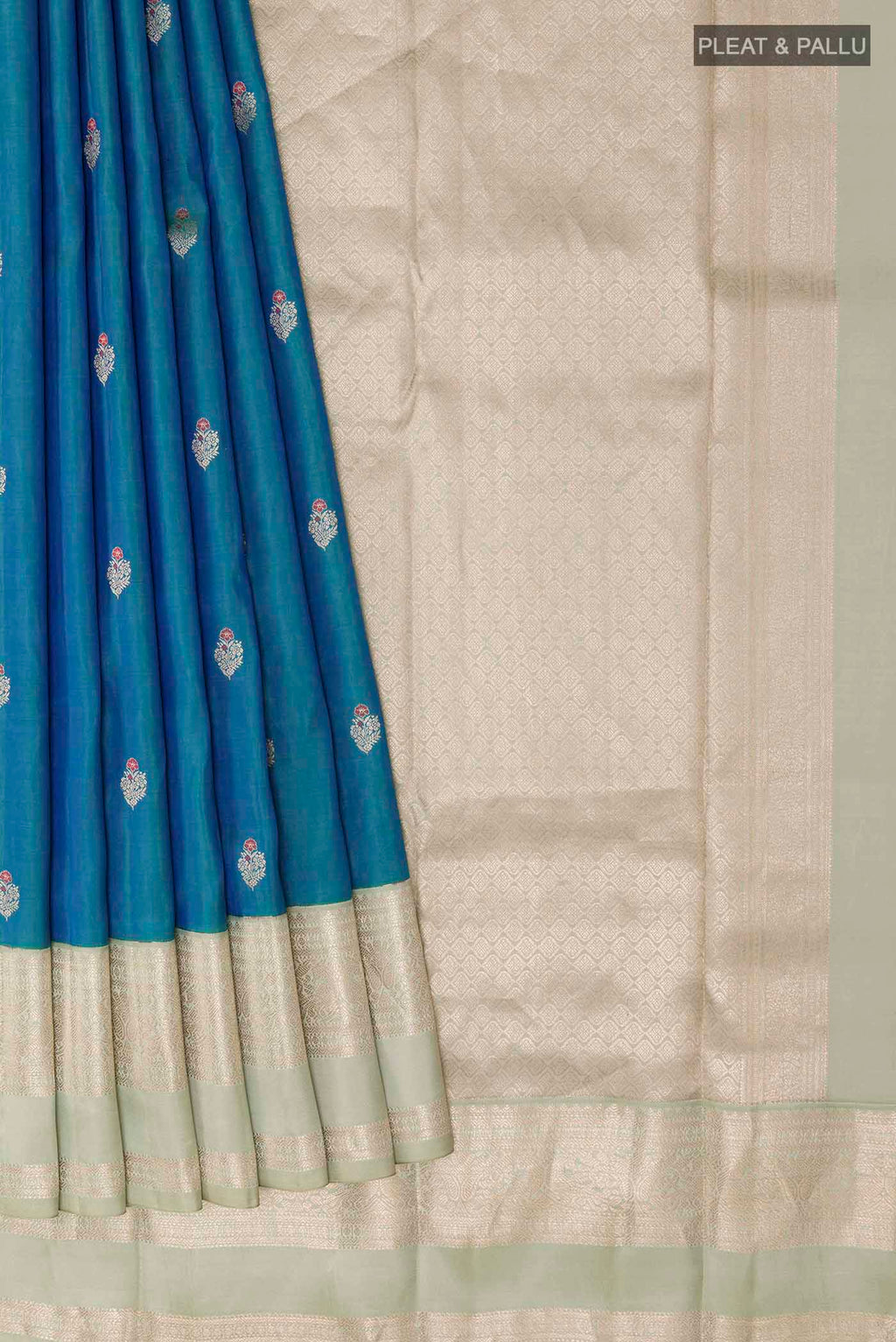 pleats pallu