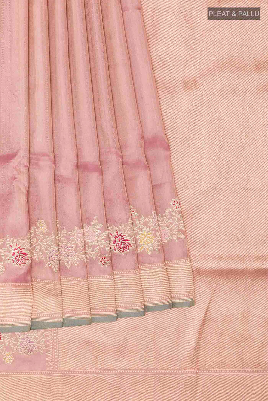 pleats pallu