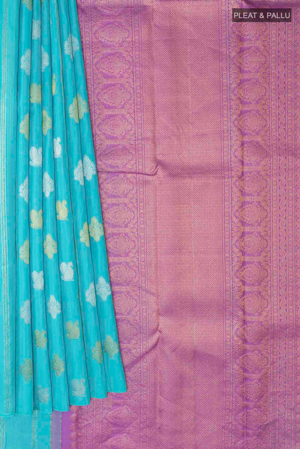 pleats pallu