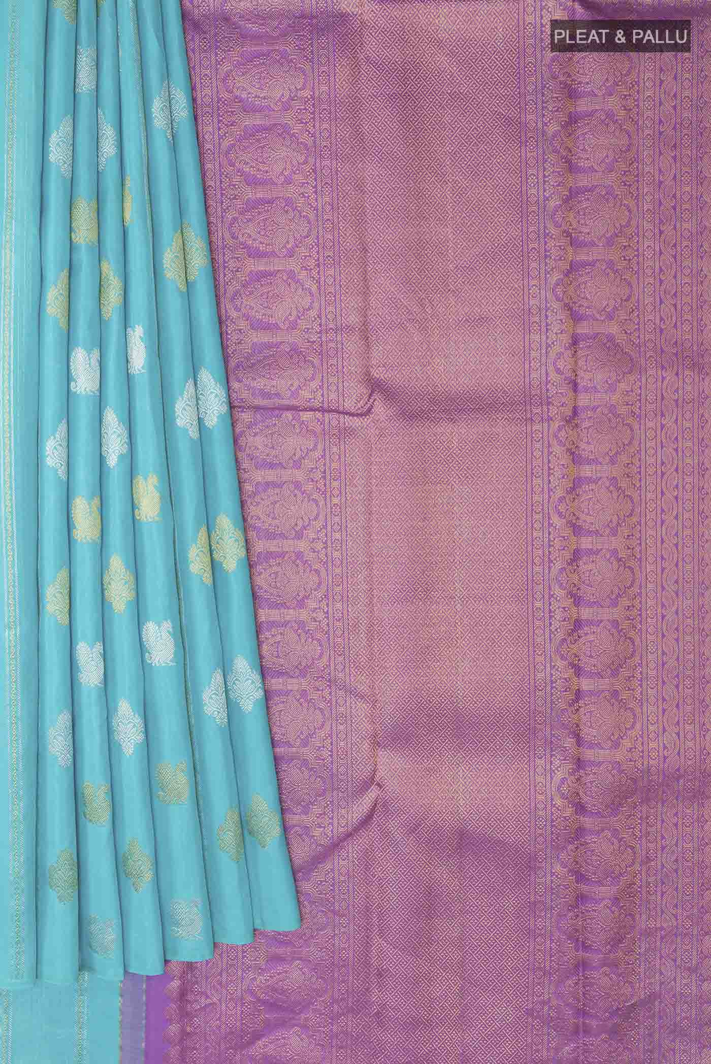 pleats pallu