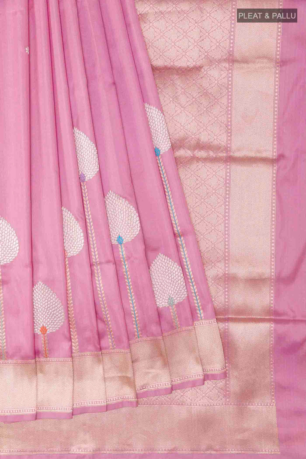 pleats pallu