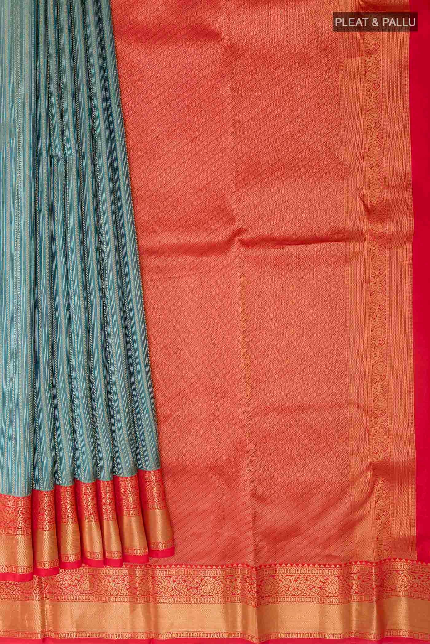 pleats pallu
