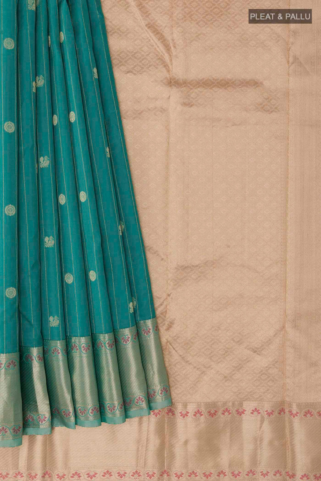 pleats pallu