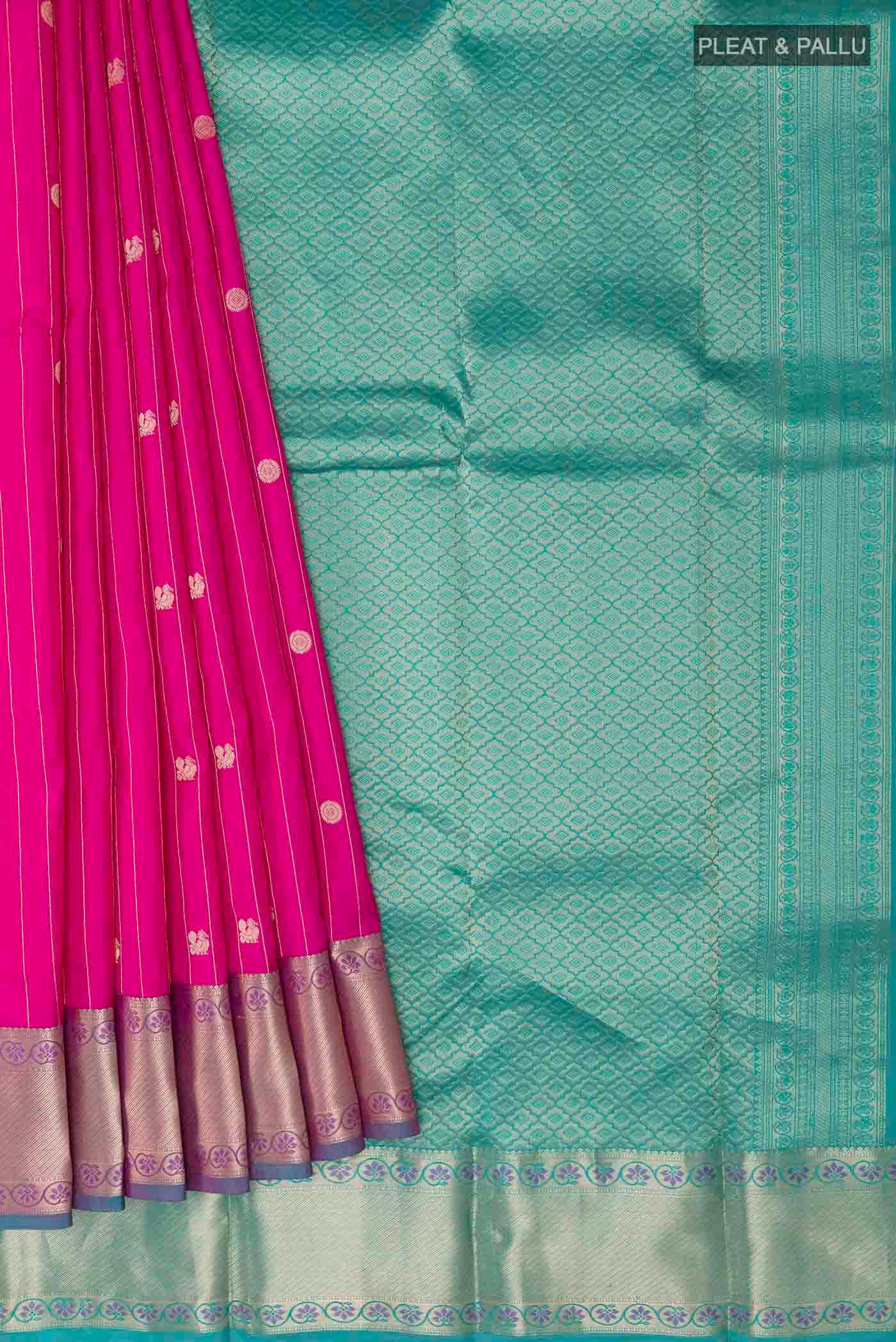 pleats pallu