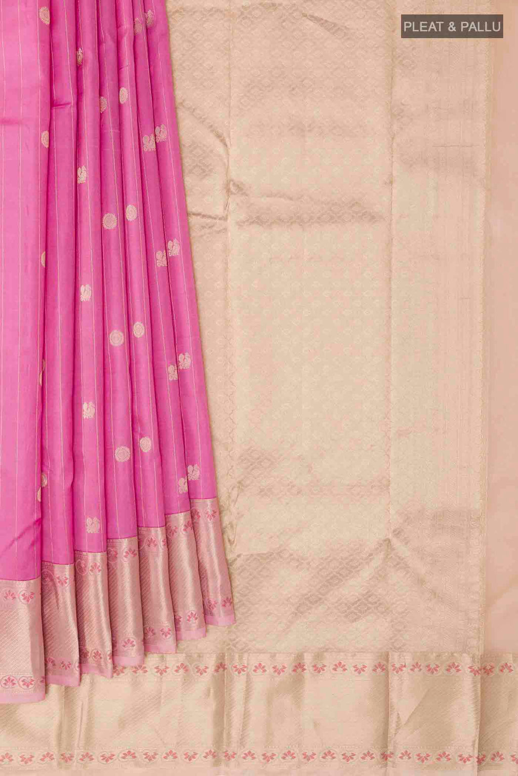 pleats pallu