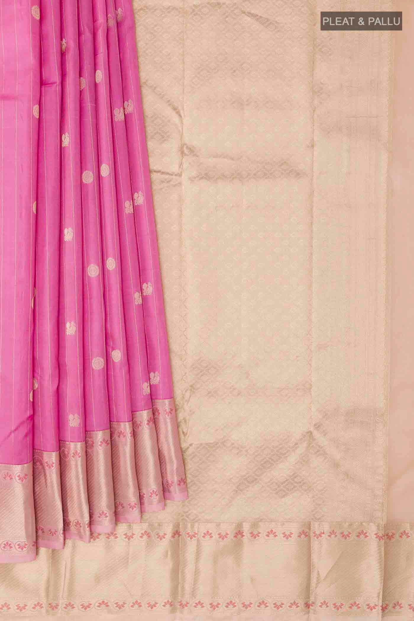 pleats pallu