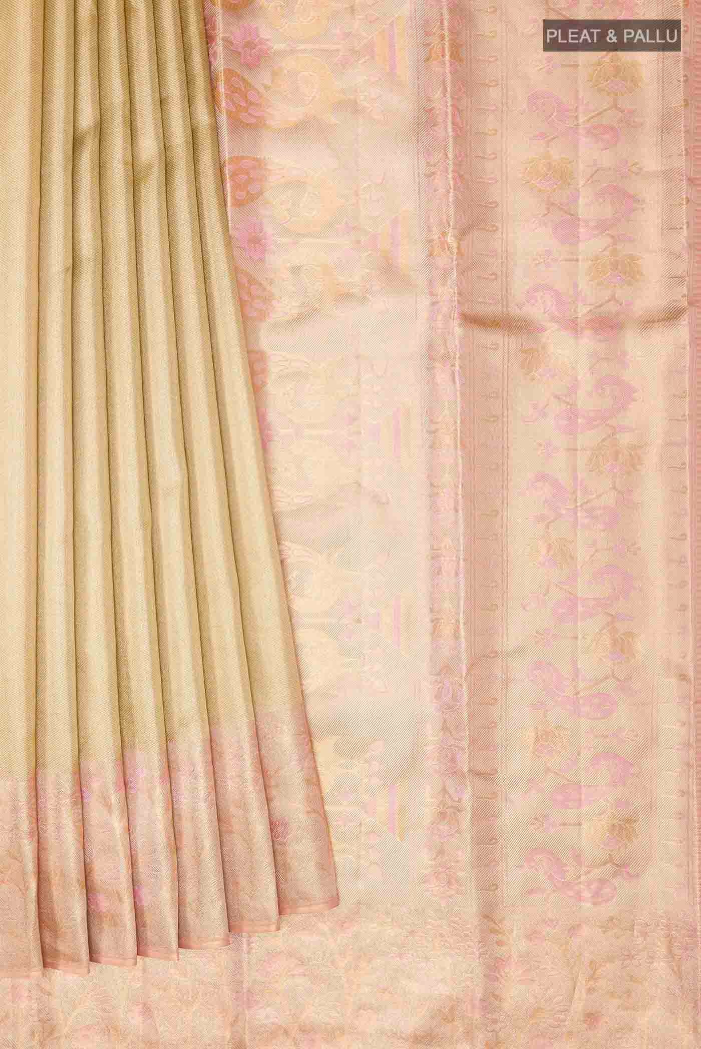 pleats pallu