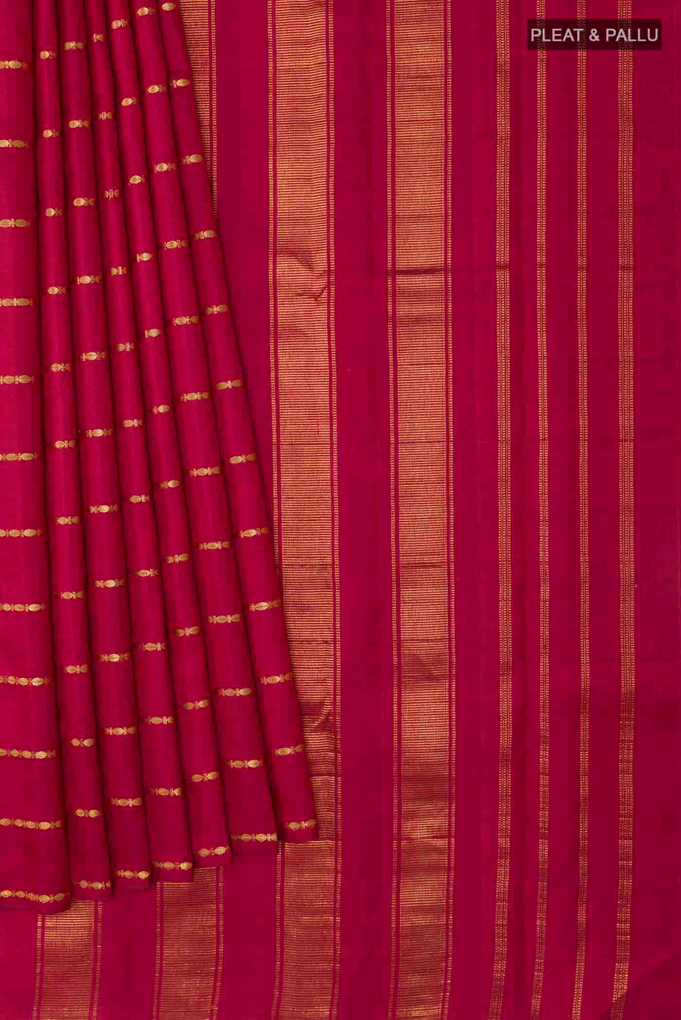 pleats pallu