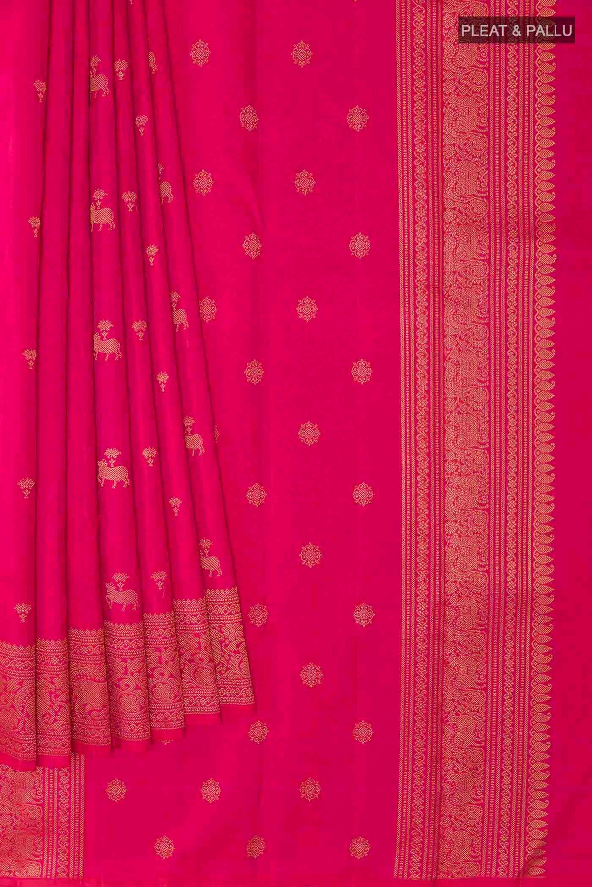 Pleats and pallu of Pure Silk Pure Zari Pink Dual Tone Kanchipuram Saree with Zari Butta on the body and Zari Border