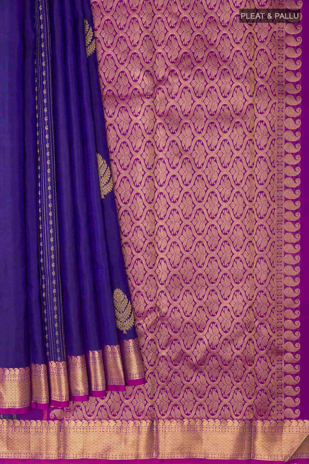 pleats pallu