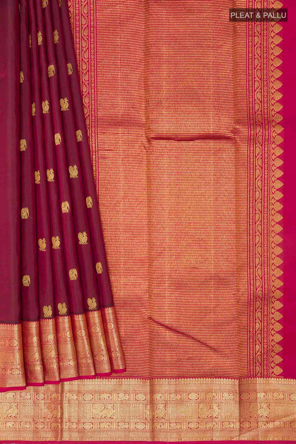 pleats pallu
