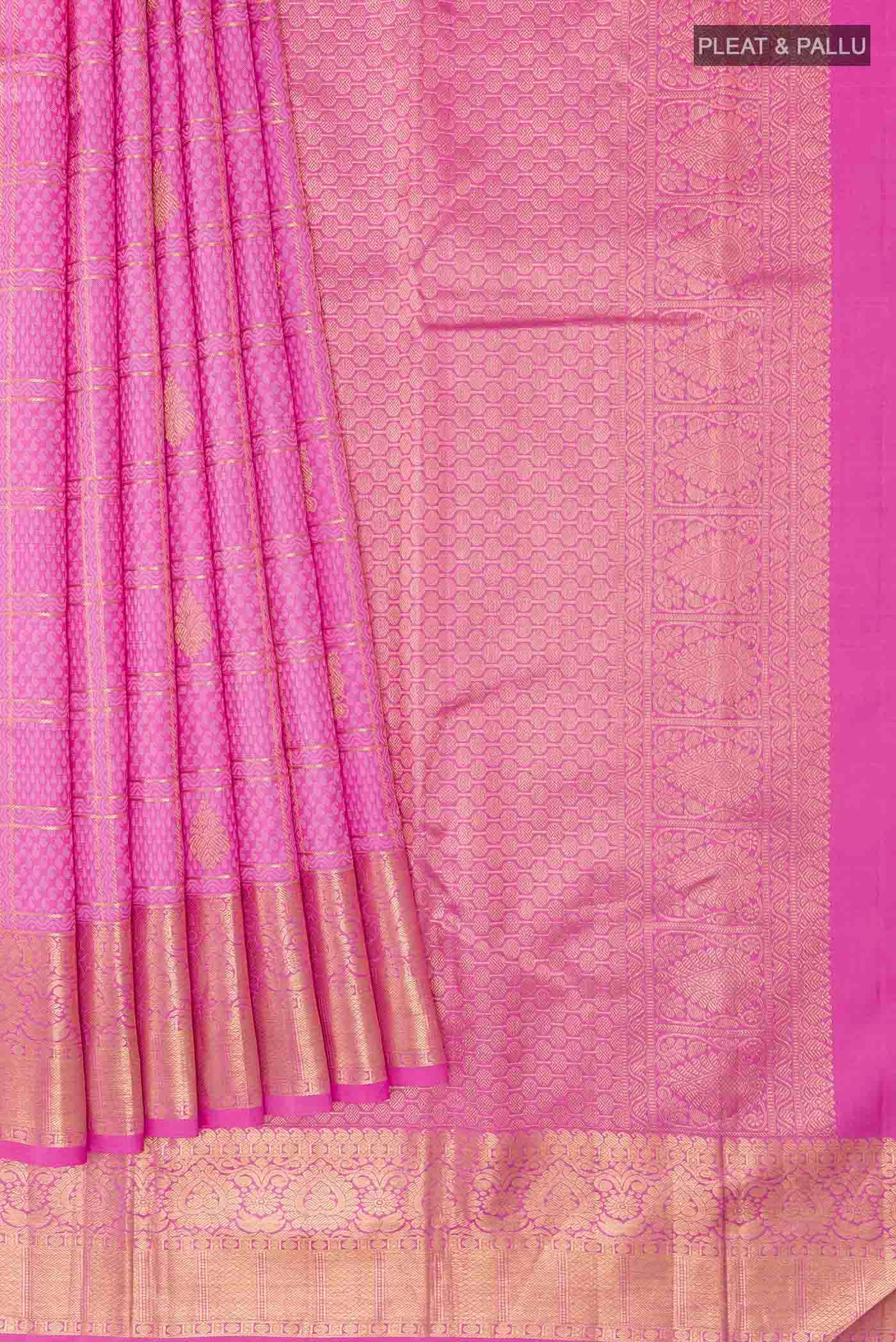 pleats pallu