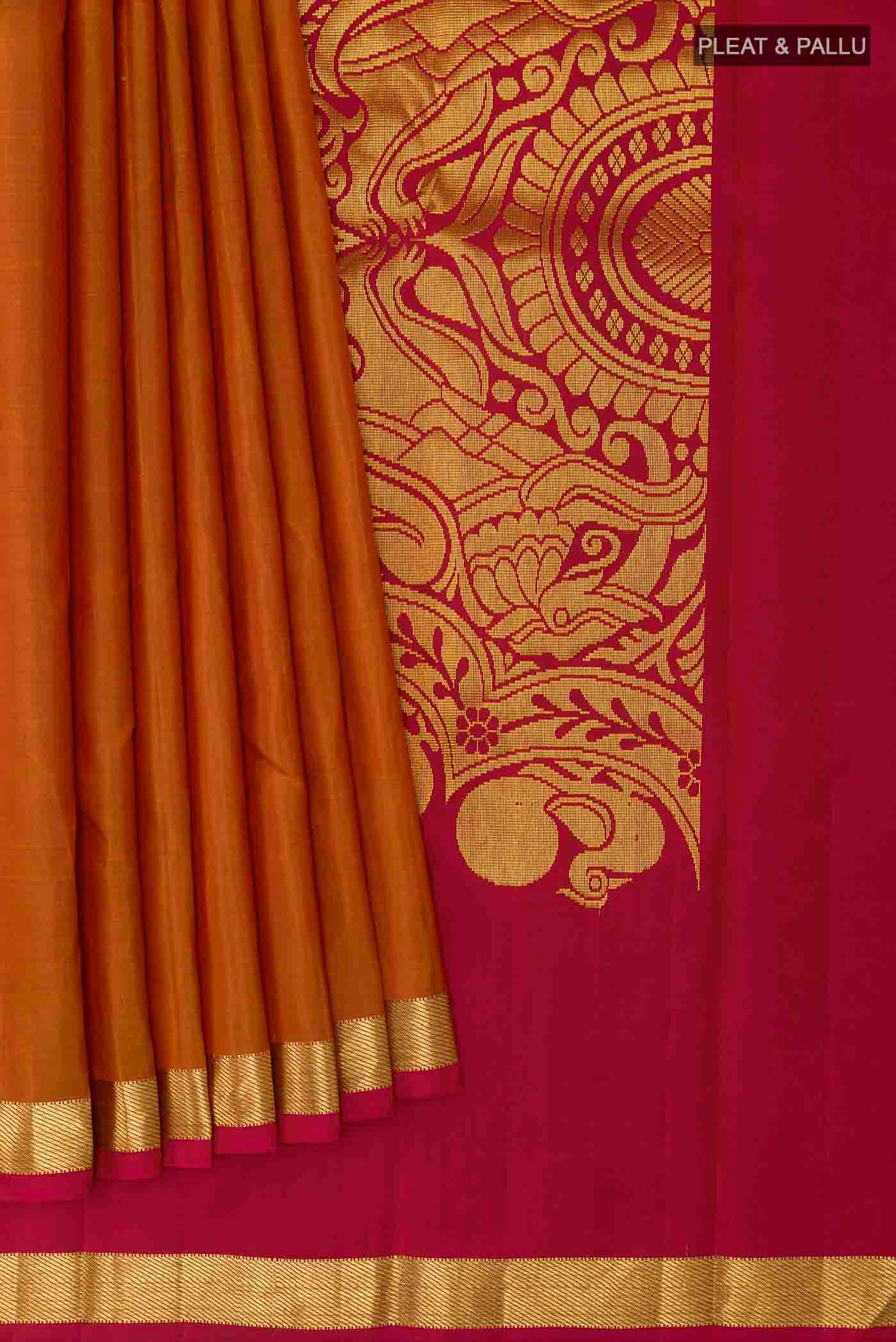 pleats pallu