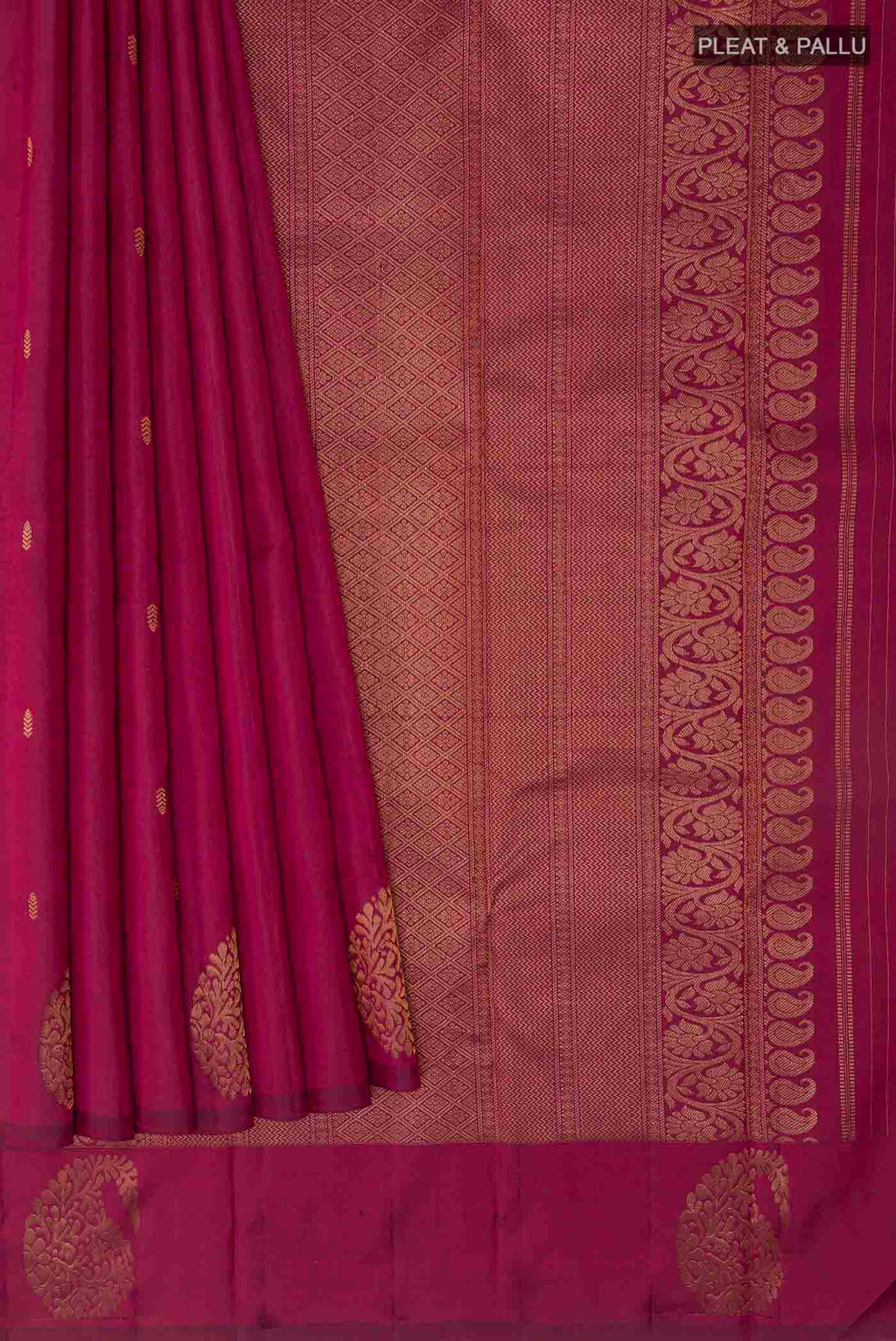 pleats pallu